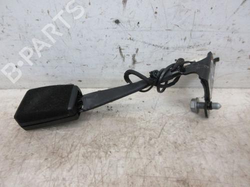 Used Seat buckle CITROËN C4 CACTUS 1.2 VTi 82 (82 hp) 30668531