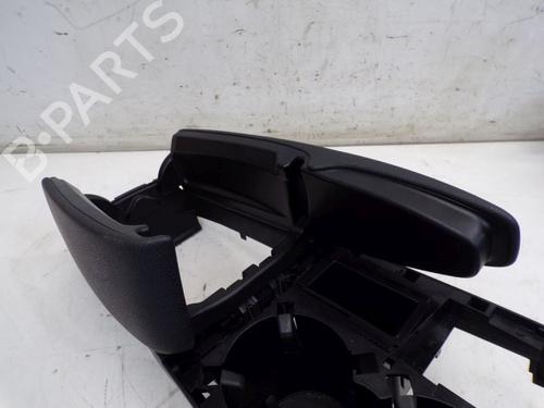 Armrest / Center console MERCEDES-BENZ C-CLASS (W204) C 300 4-matic (204.081) | BP29101984I20 