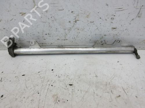 Used Injection rail Injection rail 37124714 37124714