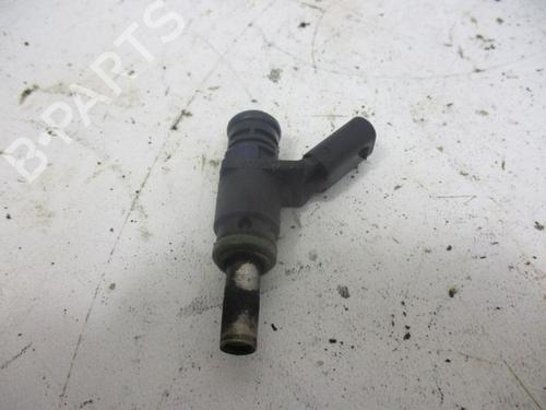 Used Injector MERCEDES-BENZ A-CLASS (W169) A 150 (169.031, 169.331) (95 hp) 18797772