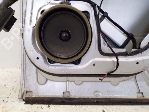 Right rear door LAND ROVER RANGE ROVER III (L322) 4.4 4x4 | BP26676821C5 