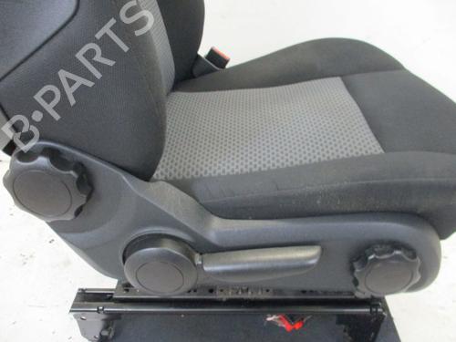 Right front seat MERCEDES-BENZ A-CLASS (W169) A 160 CDI (169.006, 169.306) | BP18800773C16 