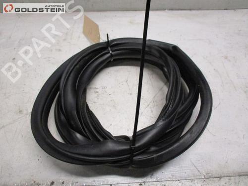 rubber-door-seal-mitsubishi-outlander-ii-cw_w-2005-2006-2007-2008-2009-2010-2011-2012-37095888 main image