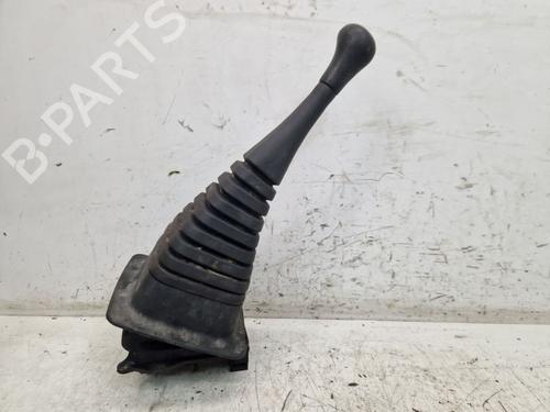 Gearknop VW TRANSPORTER T4 Bus (70B, 70C, 7DB, 7DK, 70J, 70K, 7DC, 7DJ) 2.4 D (78 hp) 28083330