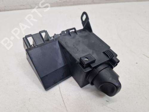 Used Headlight switch Headlight switch 37232880 37232880