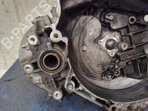 Gearbox OPEL ASTRA J Sports Tourer (P10) 1.7 CDTI (35) | BP33218033M3 - Image 2