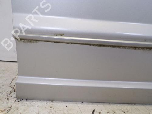 Right front door DODGE CALIBER 1.8 | BP26647770C3