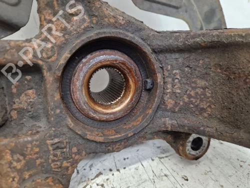 Left front steering knuckle VOLVO V70 II (285) D5 | BP29523577M25 