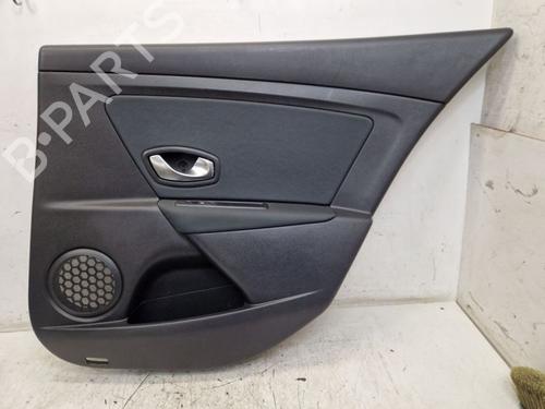 Høyre bakpanel RENAULT MEGANE III Grandtour (KZ0/1) 1.5 dCi (KZ1M, KZ1W, KZ0R) (106 hp) 27932110