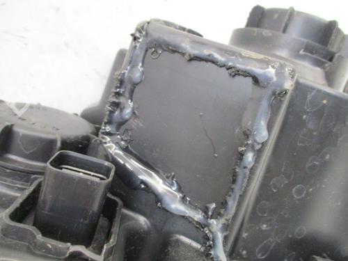 Right headlight KIA SORENTO I (JC) 3.5 V6 4WD | BP29086359C29 