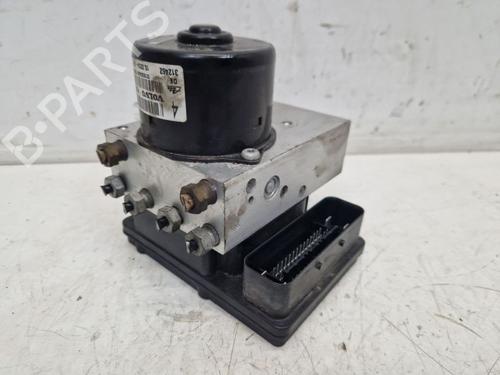 Used Electronic module Electronic module VOLVO XC90 I (275) V8 AWD (316 hp) 33276537 33276537