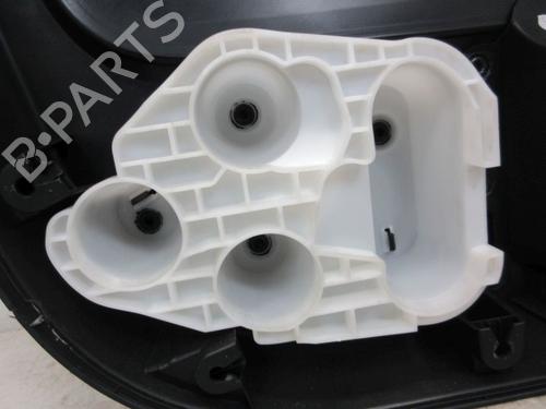 Høyre frontpanel CITROËN C4 CACTUS 1.2 VTi 82 | BP30668524C59