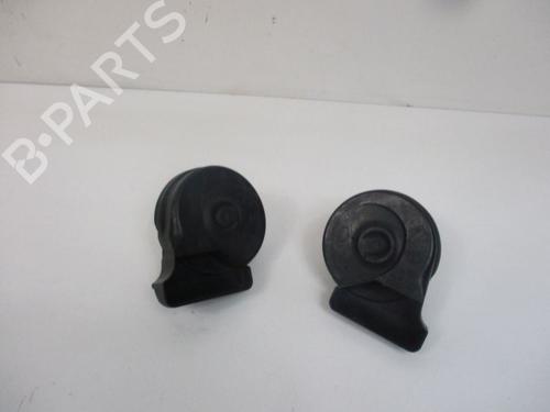 Toeter SKODA OCTAVIA III Combi (5E5, 5E6) 1.6 TDI (115 hp) 18799621