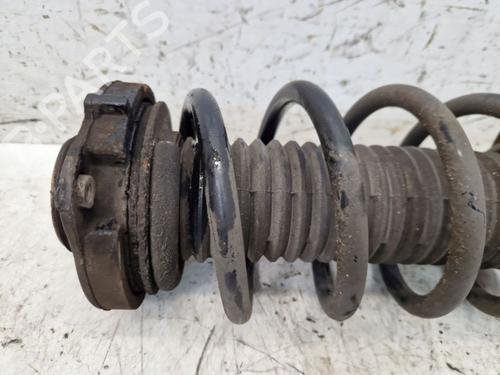 Right front shock absorber SKODA SUPERB II (3T4) 2.0 TDI | BP29106260M17 