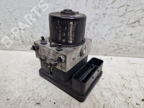 Used Electronic module SKODA SUPERB II (3T4) 2.0 TDI (140 hp) 29106252