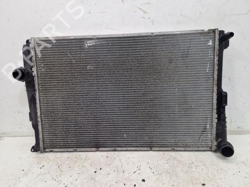Used Water radiator Water radiator 37134716 37134716