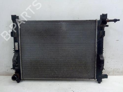 Used Water radiator Water radiator 37138299 37138299