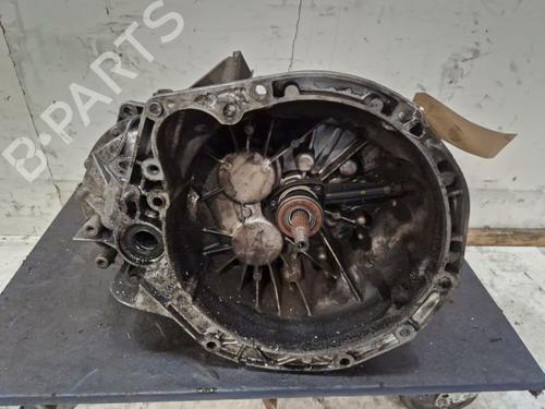 Gearkasse OPEL VIVARO A Bus (X83) 1.9 DTI (F7, J7, A07) (101 hp) 32230107