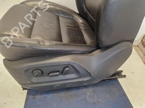 Left front seat VW TIGUAN (5N_) 2.0 TDI 4motion | BP37134952C15 - Image 7