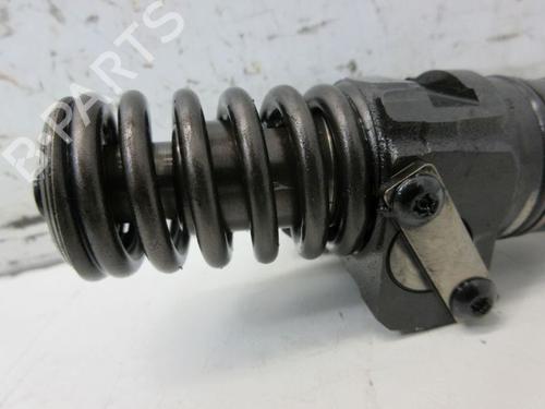 Injector VW TOUAREG (7LA, 7L6, 7L7) 5.0 V10 TDI | BP29092692M100 