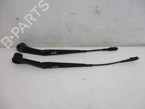Used Front windshield wiper arm FORD B-MAX (JK) 1.0 EcoBoost (120 hp) 18793126