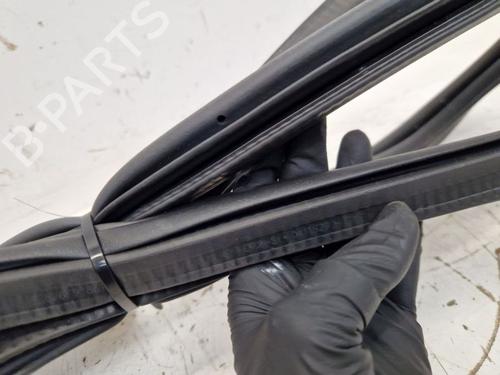 Rubber door seal SEAT ARONA (KJ7, KJP) 1.0 TSI | BP29108854C142 