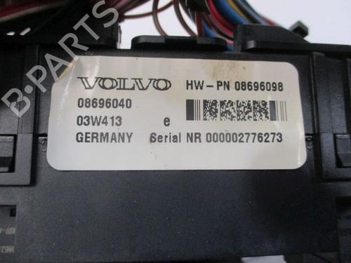 Sikringsdåse VOLVO V70 II (285) 2.4 D | BP29083593E1 