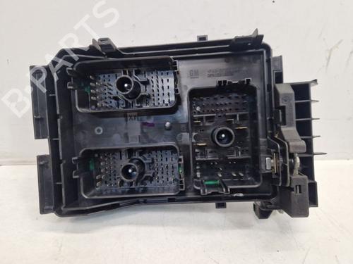 Fuse box OPEL ASTRA K (B16) 1.0 Turbo (68) | BP37143676E1 - Image 4
