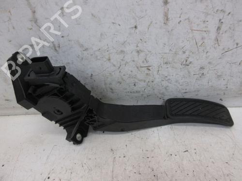 Pedal FORD FIESTA VII (HJ, HF) 1.0 EcoBoost mHEV (125 hp) 18808468