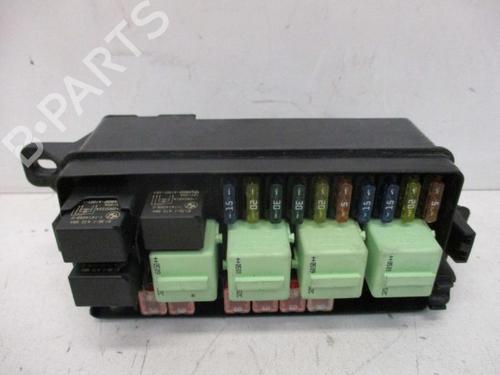 fuse-box-mini-mini-r50-r53-2001-2002-2003-2004-2005-2006-37117190 main image