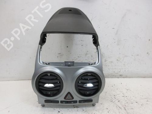 Used Air vent OPEL CORSA D (S07) 1.3 CDTI (L08, L68) (95 hp) 29091161