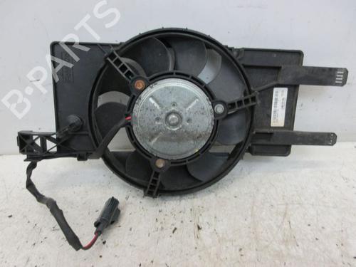 Used Radiator fan Radiator fan 37123951 37123951