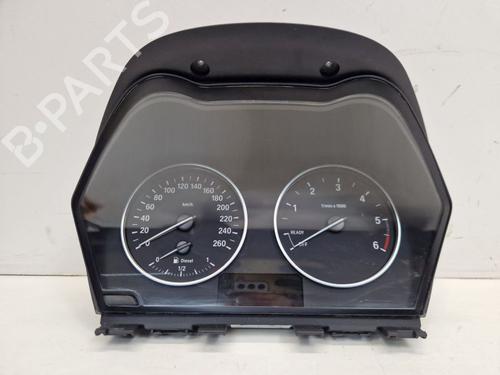 Display de informações BMW 1 (F20) 116 d (116 hp) 31702076