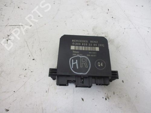 control-unit-mercedes-benz-c-class-w203-c-230-kompressor-203040-2038202285-2000-2001-2002-2003-2004-2005-2006-2007-18799330 main image