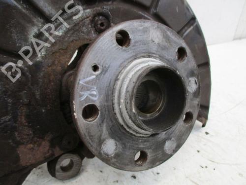 Right front steering knuckle VW CADDY III Box Body/MPV (2KA, 2KH, 2CA, 2CH) 1.6 TDI | BP18808867M26 