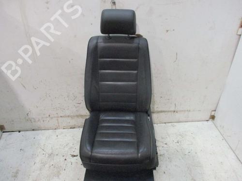 Used Left front seat VW TOUAREG (7LA, 7L6, 7L7) 3.2 V6 (241 hp) 29091284
