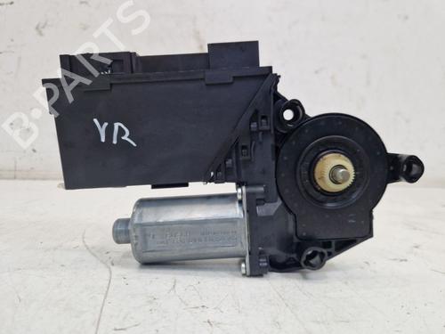 Rudehejsemotor forskærm højre Rudehejsemotor forskærm højre 38757939 38757939