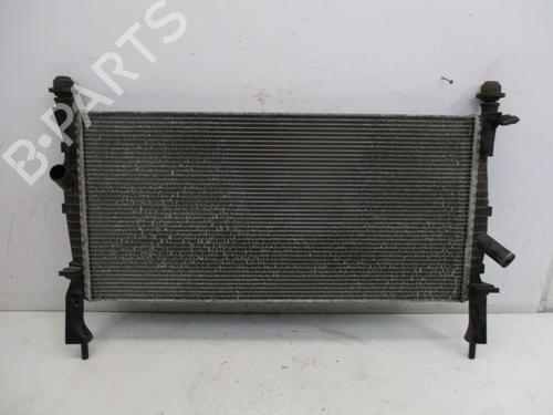 Used Water radiator Water radiator 37123030 37123030