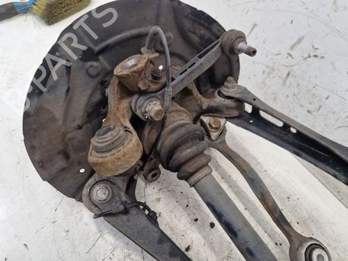 Left rear steering knuckle BMW X3 (F25) xDrive 20 d | BP24827413M27 