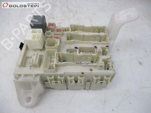 Used Fuse box Fuse box 37102494 37102494
