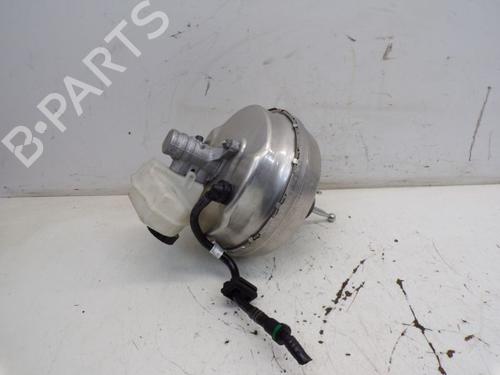Used Servo brake BMW 5 (G30, F90) 520 i (184 hp) 29098558