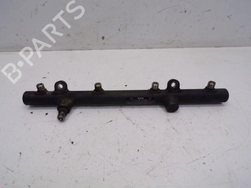 Used Injection rail Injection rail 37119851 37119851
