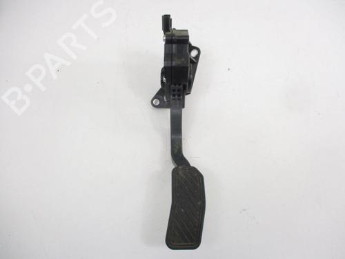Used Pedal Pedal 37110412 37110412