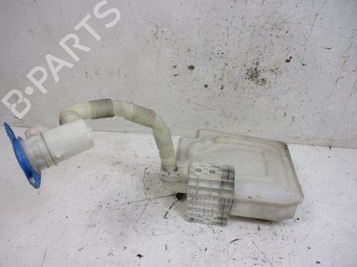 Used Front windshield wiper arm VW GOLF V (1K1) 1.6 FSI (115 hp) 18799302