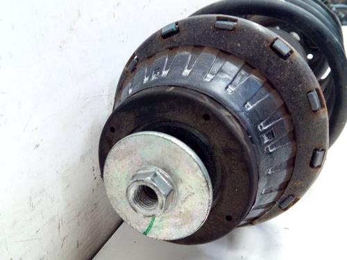 Right front shock absorber HONDA HR-V (RU) 1.5 (RU1) | BP40230330M17 - Image 3