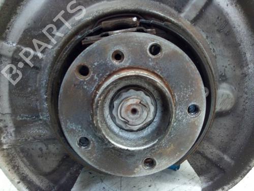 Venstre hjullejehus spindel BMW 5 Touring (E61) 530 d | BP29104406M27
