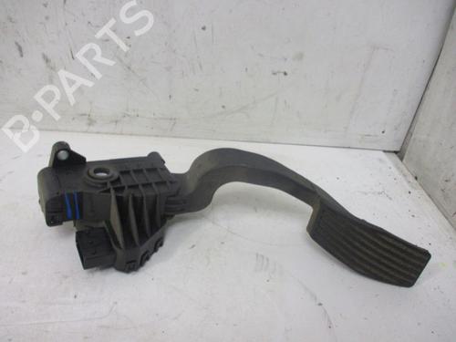 Used Pedal OPEL CORSA D (S07) 1.2 (L08, L68) (80 hp) 18799861