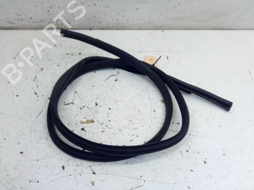 Used Rubber door seal NISSAN QASHQAI III (J12) 1.5 VC-T e-Power (190 hp) 26676136