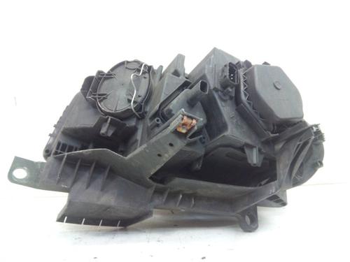 Right headlight BMW X3 (E83) 2.5 i | BP30122206C29