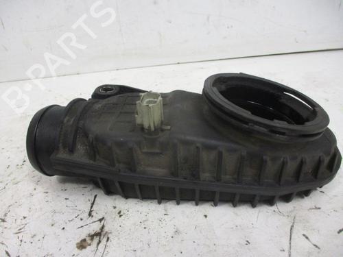 Air filter box LAND ROVER DISCOVERY III (L319) 2.7 TD 4x4 | BP18795944M87 
